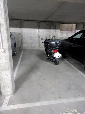 Foto - Garagenplatz Motorrad Motorrad Tiefgaragenplatz