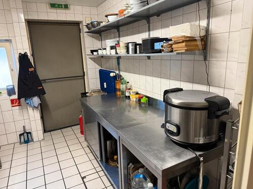 Foto - Restaurant mit Terrasse mit 3 Parkplätzen - Dreieich