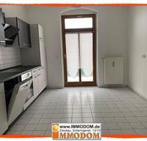 3-Zimmer Wohnung mit Einbauküche und großem BALKON an der Küche zu vermieten! - Zwickau