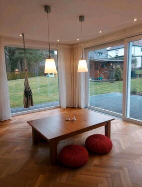 Foto - Freistehendes Einfamilienhaus, komplett saniert, mit Garten