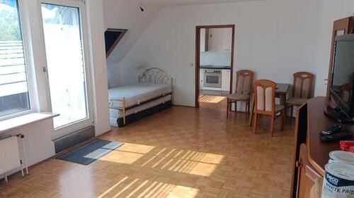 Foto - Schöne 2-Zimmer Dachgeschosswohnung in 47803 Krefeld Inrath