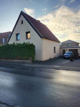 Foto - Einfamilienhaus mit Garage in zentraler Lage von Versmold !