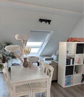 Foto - Helle 2-Zimmer Dachgeschosswohnung in Neu-Anspach