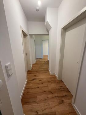 Foto - Exklusive kernsanierte Dachgeschosswohnung in ruhiger Lage