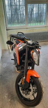 Foto - Trockener und warmer Motorradstellplatz