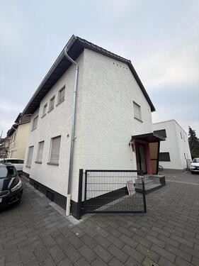 Foto - Einfamilienhaus - 2.000,00&nbsp;EUR Kaltmiete, ca.&nbsp; 140,00&nbsp;m&sup2;