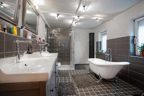 Foto - Charmante Doppelhaushälfte in Waldkappel (ca. 130 m²) mit großem Garten