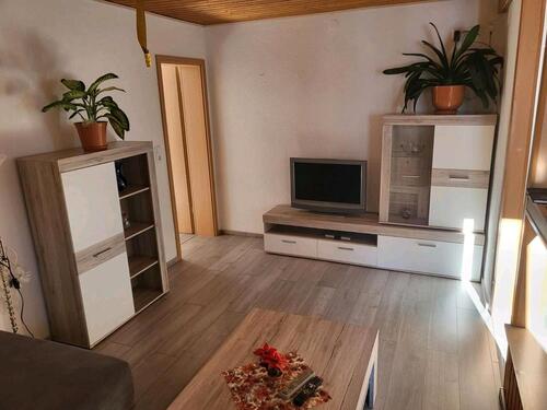 Foto - Moderne möblierte 3-Zimmer-Dachgeschoss Wohnung