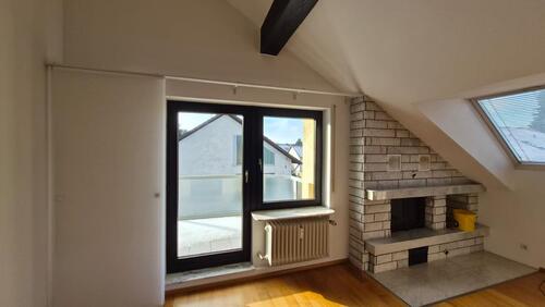 Foto - Geräumige helle 3,5-Zimmer-Wohnung in KarlsruheWolfartsweier