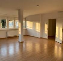 provisionsfrei - Dachgeschosswohnung in Tegel incl. Stellplatz - Berlin Reinickendorf