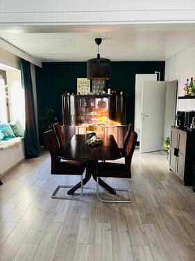 Foto - Haus zu vermieten 6 Zimmer KB - 1.300,00&nbsp;EUR Kaltmiete, ca.&nbsp; 130,00&nbsp;m&sup2;