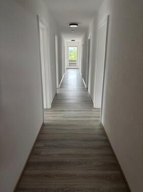 Foto - 5 Zimmer Wonung - 1.500,00 EUR Kaltmiete,