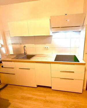 Foto - Schöne 2 Zimmer Wohnung mit Einbauküche