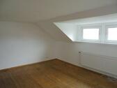 Foto - 1 Zimmer Dachgeschoßwohnung zur Miete in Würselen