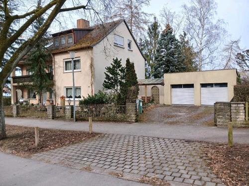 Foto - Mehrfamilienhaus - 300.000,00&nbsp;EUR Kaufpreis, ca.&nbsp; 260,00&nbsp;m&sup2;