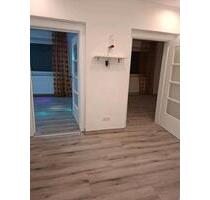 3-Zimmer-Wohnung - 820,00&nbsp;EUR Kaltmiete, ca.&nbsp; 80,00&nbsp;m&sup2; in Hof (PLZ: 95028) Altstadt