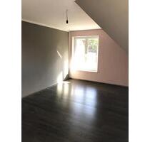 Vermietung ab 01.05.2026, - 850,00&nbsp;EUR Kaltmiete, ca.&nbsp; 114,00&nbsp;m&sup2; in Petershagen (PLZ: 32469)