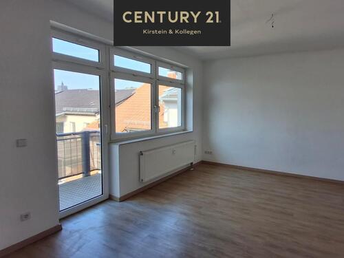 Foto - Traumhafte 3-Zimmer-Dachgeschosswohnung mit Balkon im beliebten Geraer Ostviertel