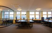 Foto - Arbeiten im Elphi-Blick-Open-Space-Office – Schreibtisch zu vermieten