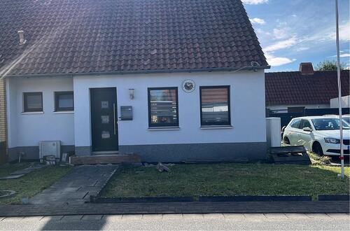 Foto - Sanierte Doppelhaushälfte in Triangel mit großem Garten