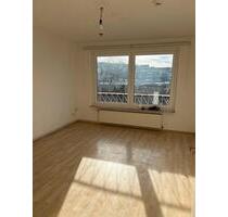 Helle 2 Zimmer Wohnung mit Balkon zentral in Düsseldorf