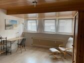 Foto - WG-Zimmer für Schülerinnen, Studentinnen, Bundeswehrangehörige