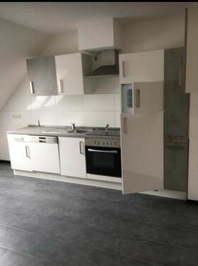 Foto - Wohnung zu vermieten - 880,00 EUR Kaltmiete, ca.  92,00 m²