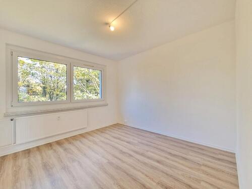 Foto - 1. Etage - 3-Zimmer I Hier wartet Ihre neue Wohnung in Chemnitz!