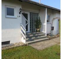 Bungalow-Doppelhaushälfte zu verkaufen - Reichertshofen