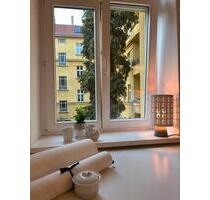 Bezugsfrei und ohne Makler: Altbauwohnung im Florakiez - Berlin Pankow