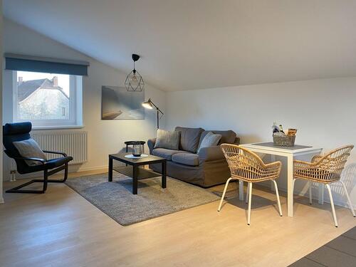 Foto - Schöne 2-Zimmer Wohnung - hell, gepflegt, einzigartig