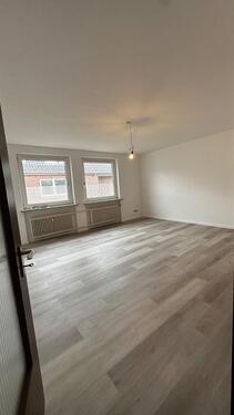 Foto - Moderne 2-Zimmer-Wohnung 60 m² – frisch saniert – 770 € warm)