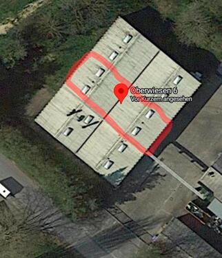 Foto - Gewerbehalle, LKW Zufahrt - 2.300,00&nbsp;EUR Kaltmiete, ca.&nbsp; 330,00&nbsp;m&sup2;