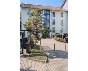 geräumige 3-Raumwohnung - 352,00&nbsp;EUR Kaltmiete, ca.&nbsp; 75,50&nbsp;m&sup2; in Sondershausen (PLZ: 99706)