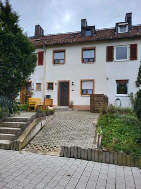 Foto - Provisionsfrei - Reihenmittelhaus mit schönem, großen Garten