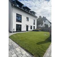 Wunderschöne helle 4-Zimmer Wohnung - Wiesbaden Mainz-Amöneburg