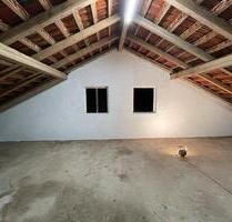 40 qm Lagerfläche - 150,00&nbsp;EUR Kaltmiete, ca.&nbsp; 3,70&nbsp;m&sup2; in Markt Schwaben (PLZ: 85570)