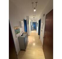 Helle 3 Zimmerwohnung in KTOrtsteil Sickershausen - Kitzingen