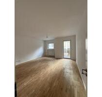 3-Zimmerwohnung hell, zentral, am Ku’damm, neue EBK - Berlin Charlottenburg-Wilmersdorf