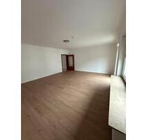 2-Zimmer Wohnung mit Balkon und Stellplätzen - Herschweiler-Pettersheim