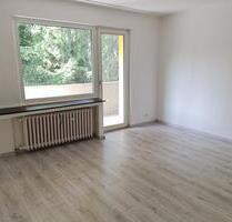 Renovierte 2-Zimmer-Wohnung im 1.Obergeschoss zu vermieten! *Mit Balkon* - Duisburg Laar