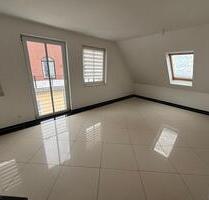 2-Raum-Wohnung mit Blick auf Schloss und Saale - Bernburg (Saale)