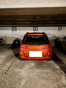 Foto - Zentraler Tiefgaragenstellplatz in Wesel