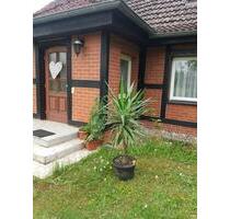 Haus mit sehr großem Grundstück, im Park - Borrentin