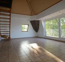 4,5 ZKB-WC und - Balkon ** Maisonette Essen Kray - am Rathaus **