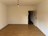 Foto - Helle 2-Zimmer-Wohnung mit Garagenstellplatz!