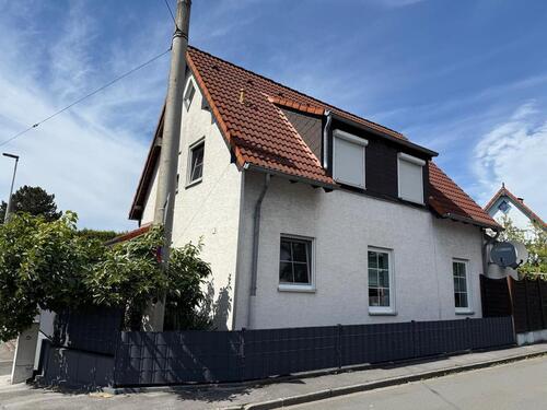 Foto - Freistehendes EFH in Solingen mit Garten & Garage, provisionsfrei