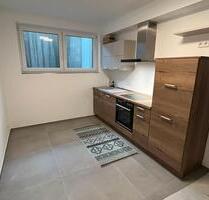 Neubau Apartment Souterrain mit PKW Stellplatz Sulzbach am Main