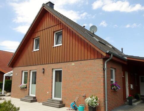 Foto - Freistehendes schönes großzügiges Einfamilienhaus