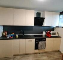 Provisionsfreie 2,5 Zimmerwohnung mit Balkon und Einbauküche - Riedenburg